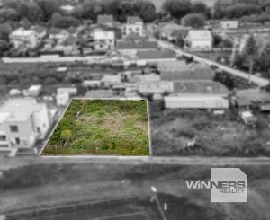 Exkluzívne  na predaj stavebný pozemok, 758 m2, Čečejovce