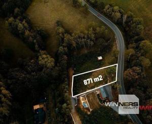 NOVÁ CENA! Exkluzívne na predaj slnečný stavebný pozemok v blízkosti Belianskeho jazera, Banská Štiavnica