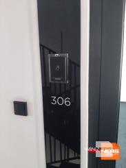 Reprezentatívny kancelársky/obchodný priestor v novostavbe v blízkosti centra mesta, 100 m2, parking, Dunajská, Košice