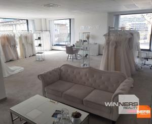 Reprezentatívny kancelársky/obchodný priestor v novostavbe v blízkosti centra mesta, 122,5 m2, parking, Dunajská, Košice