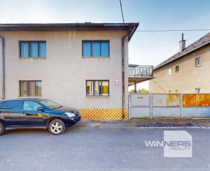 Poschodový rodinný dom neďaleko centra mesta