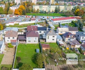 Poschodový rodinný dom neďaleko centra mesta