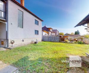 Poschodový rodinný dom neďaleko centra mesta