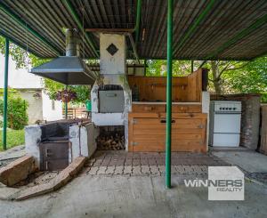 REZERVOVANE - Na predaj murovaná chata v tichom prostredí záhradkárskej oblasti Sečovce