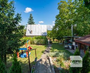 REZERVOVANE - Na predaj murovaná chata v tichom prostredí záhradkárskej oblasti Sečovce