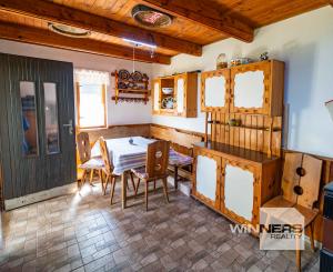 REZERVOVANE - Na predaj murovaná chata v tichom prostredí záhradkárskej oblasti Sečovce