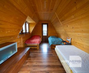 REZERVOVANE - Na predaj murovaná chata v tichom prostredí záhradkárskej oblasti Sečovce