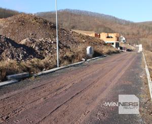 Predaj stavebného pozemku 571 m2 Breziny – 8 km Zvolen, okr. Zvolen