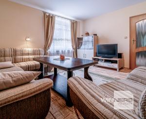 Predaj  pekného 2-izbového bytu s terasou vo Vysokých Tatrách !