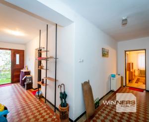 Exkluzívne na predaj rodinný dom v obci Úpor!