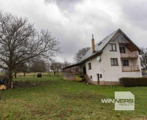 Exkluzívne na predaj   rodinný dom  s ideálnym pozemkom v obci  Čabalovce