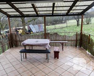 Exkluzívne na predaj   rodinný dom  s ideálnym pozemkom v obci  Čabalovce