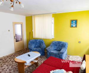 Exkluzívne na predaj   rodinný dom  s ideálnym pozemkom v obci  Čabalovce