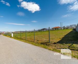 Na predaj stavebný pozemok v Záborskom