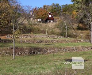 REZERVOVANÉ - Chata a chatka -160 m2,polosamota, Krupina – Stará hora, pozemky 5115 m2, okr. Krupina