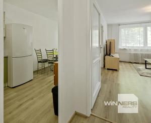 Prenájom 1-izbového bytu, 38 m2, ulica A.Hlinku, Piešťany