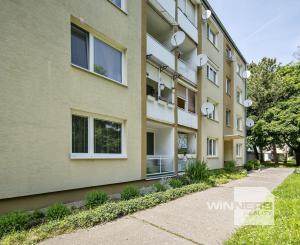 Prenájom 1-izbového bytu, 38 m2, ulica A.Hlinku, Piešťany