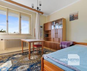 REZERVOVANÉ - Na predaj rodinný dom v Seredi vhodný na rekonštrukciu