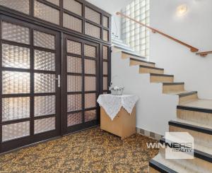 REZERVOVANÉ - Na predaj rodinný dom v Seredi vhodný na rekonštrukciu