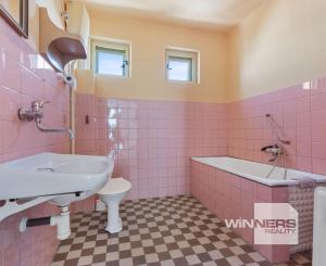 REZERVOVANÉ - Na predaj rodinný dom v Seredi vhodný na rekonštrukciu