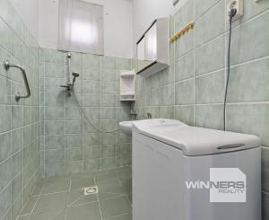 REZERVOVANÉ - Na predaj rodinný dom v Seredi vhodný na rekonštrukciu