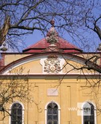 Barokový Kaštieľ rodiny Zichyovcov v obci ŽELOVCE