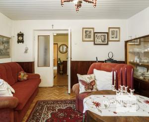 TOP CENA !!! Exkluzívne na predaj rodinný dom na priestrannom pozemku s výmerou 3 223 m² v obci Ilija