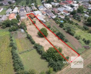 Exkluzívne na predaj stavebný pozemok o výmere 1070 m2 v obci Soľnička