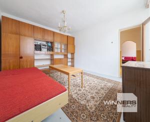 REZERVOVANÉ - Rodinný dom s 2 garážami na predaj, Opiná, Košice - okolie