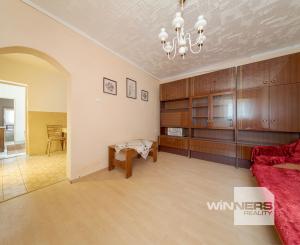 REZERVOVANÉ - Rodinný dom s 2 garážami na predaj, Opiná, Košice - okolie