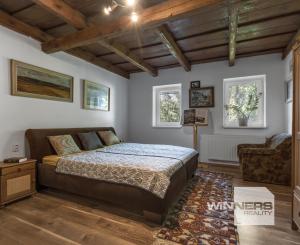 Predaj krásny vidiecky 5-izbový rodinný dom s bazénom so slanou vodou, 586 m2, Borský Mikuláš, okres Senica