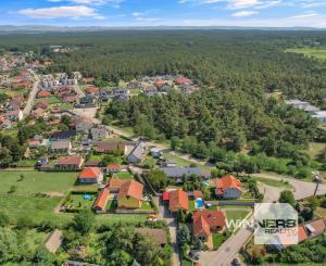 Predaj krásny vidiecky 5-izbový rodinný dom s bazénom so slanou vodou, 586 m2, Borský Mikuláš, okres Senica