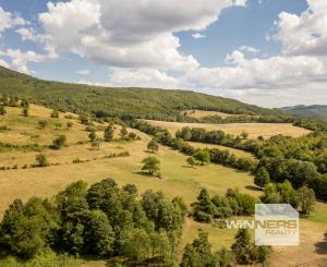 Rozsiahly pozemok vhodný na ranč, kemp alebo hobby farmu – 6,55 ha