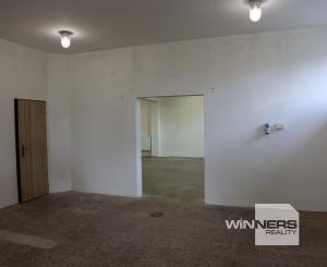 Prenájom skladových/výrobných priestorov – 100 m² a 400 m², Ružinov II.