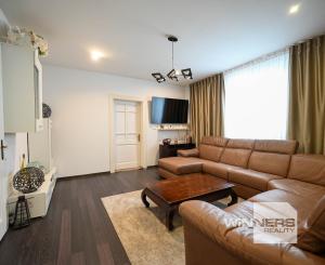 Predaj, 6 izb. Rodinný dom + prístavba (garsónka) Bučany, Trnava