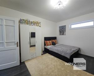 Predaj, 6 izb. Rodinný dom + prístavba (garsónka) Bučany, Trnava