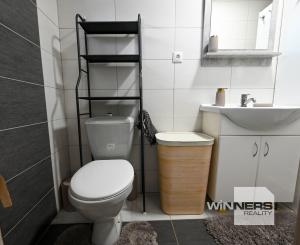 Predaj, 6 izb. Rodinný dom + prístavba (garsónka) Bučany, Trnava