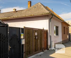 Na predaj rodinný dom v Lamači, Vrančovičova ul.