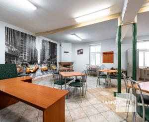 EXKLUZÍVNE Vám ponúkame na predaj dom na podnikateľské účely v obci Zborov.