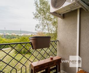 NA PRENÁJOM: Novostavba klimatizovaný 3-izb. byt 63,99m2 s garážovým parkovacím státím a pivnicou