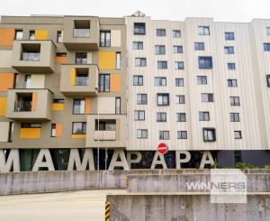 NA PRENÁJOM: Novostavba klimatizovaný 3-izb. byt 63,99m2 s garážovým parkovacím státím a pivnicou