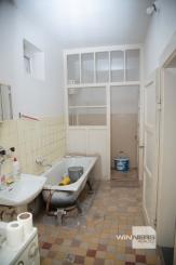 EXKLUZÍVNE vám ponúkame na predaj dva rodinné domy s veľkým pozemkom