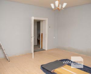 EXKLUZÍVNE vám ponúkame na predaj dva rodinné domy s veľkým pozemkom