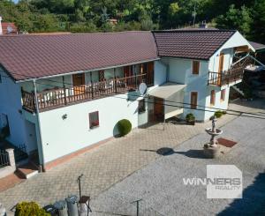 Na predaj penzión / rekreačný dom v obci Trávnica , Nové Zámky – len 3 km od termálneho kúpaliska Podhájska