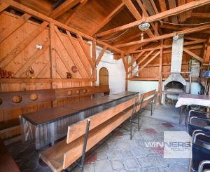 Na predaj penzión / rekreačný dom v obci Trávnica , Nové Zámky – len 3 km od termálneho kúpaliska Podhájska