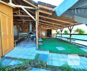 Na predaj penzión / rekreačný dom v obci Trávnica , Nové Zámky – len 3 km od termálneho kúpaliska Podhájska