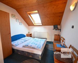 Na predaj penzión / rekreačný dom v obci Trávnica , Nové Zámky – len 3 km od termálneho kúpaliska Podhájska