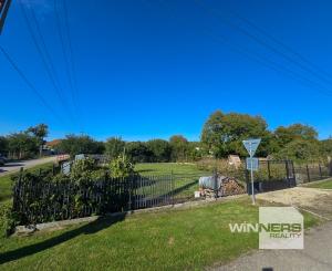 Na predaj penzión / rekreačný dom v obci Trávnica , Nové Zámky – len 3 km od termálneho kúpaliska Podhájska