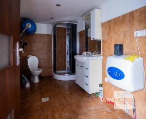 Na predaj výrobná a skladová hala o veľkosti 1.024m2 v meste Svidník