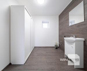 Moderný 3i rodinný dom na prenájom, 16 km od mesta Košice,  medzi diaľnicou Košice – Prešov.